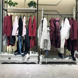 2018年中國(guó)服裝行業(yè)經(jīng)濟(jì)運(yùn)行分析（縮減版）——兼論日用百貨銷(xiāo)售趨勢(shì)